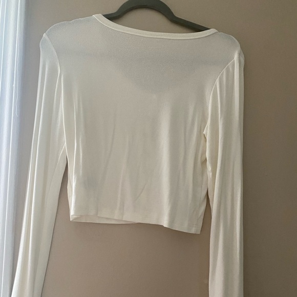 Dazy, Size XL, All White Button Up Long Sleeve - Picture 7 of 7